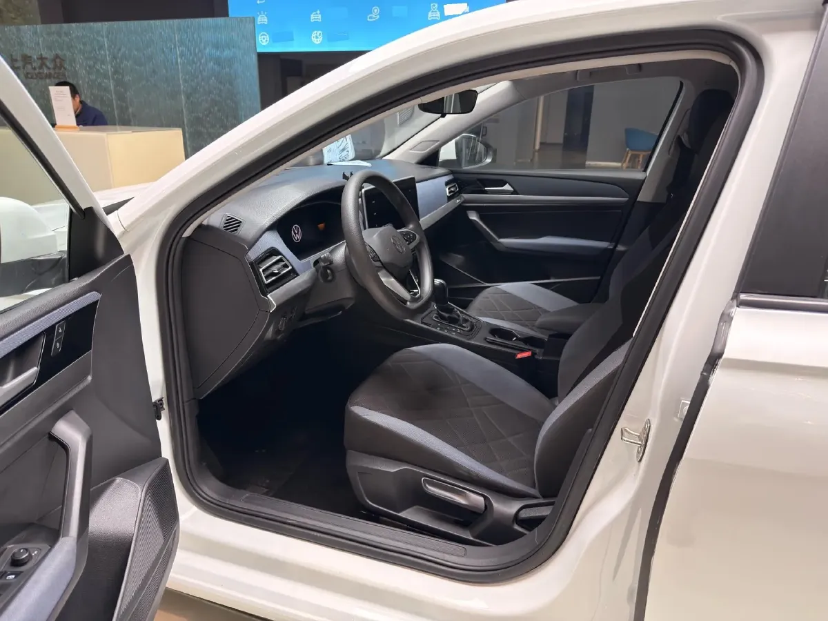 2023 Volkswagen Lavida 1.5L 113HP L4 6AT,autocango,china used car exporter,china ev exporter,chinese used car exporter,chinese used ev exporter