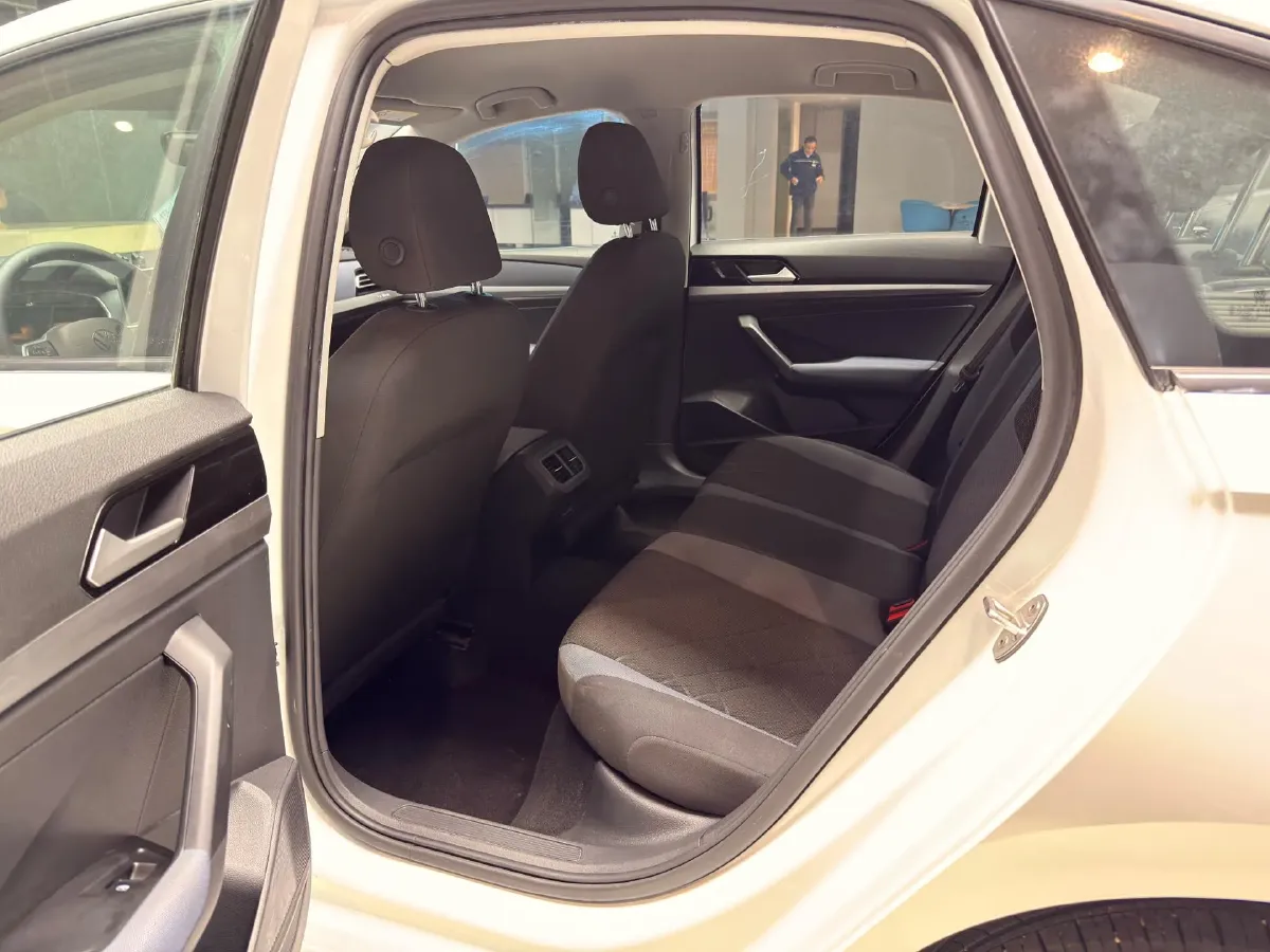 2023 Volkswagen Lavida 1.5L 113HP L4 6AT,autocango,china used car exporter,china ev exporter,chinese used car exporter,chinese used ev exporter