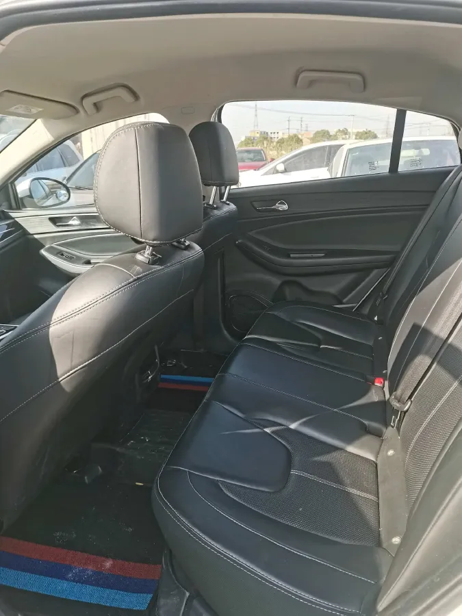 2021 Chery Arrizo 5 1.5L 116HP L4 CVT,autocango,china used car exporter,china ev exporter,chinese used car exporter,chinese used ev exporter