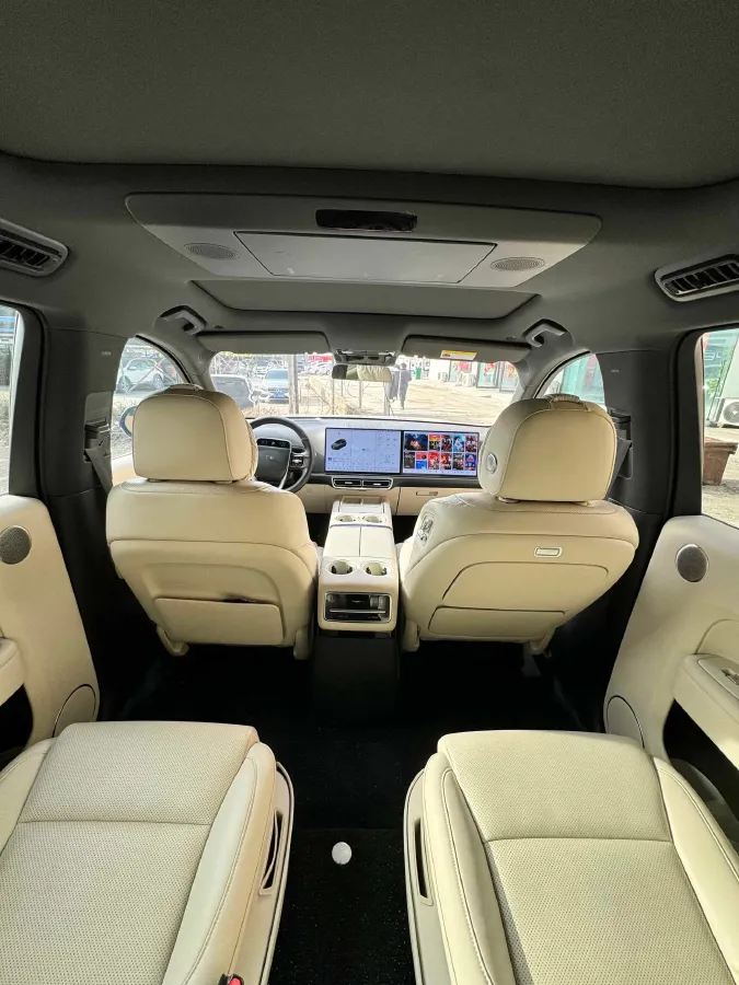 2022 Li L9 Range Extended 154HP REEV 42.6KWH,autocango,china used car exporter,china ev exporter,chinese used car exporter,chinese used ev exporter