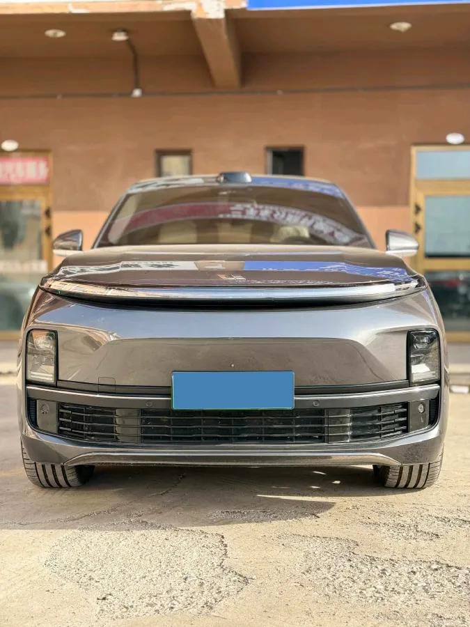 2022 Li L9 Range Extended 154HP REEV 42.6KWH,autocango,china used car exporter,china ev exporter,chinese used car exporter,chinese used ev exporter