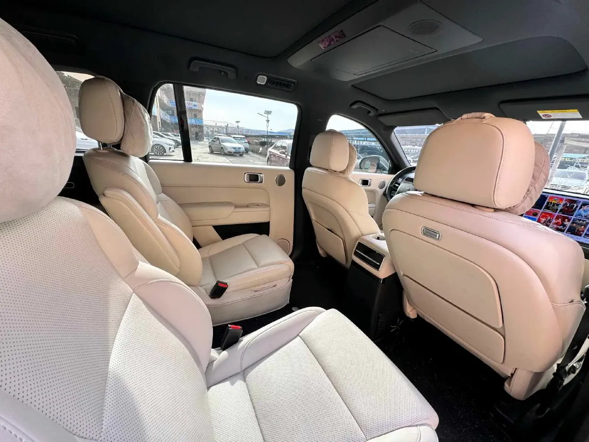 2022 Li L9 Range Extended 154HP REEV 42.6KWH,autocango,china used car exporter,china ev exporter,chinese used car exporter,chinese used ev exporter