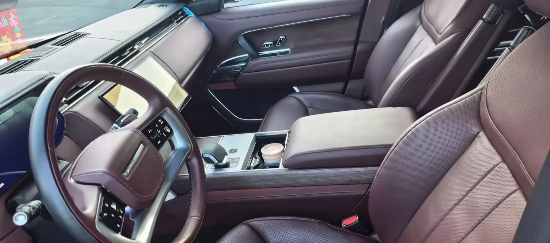 2024 Land Rover Range Rover 3.0T 400HP L6 8AT,autocango,china used car exporter,china ev exporter,chinese used car exporter,chinese used ev exporter