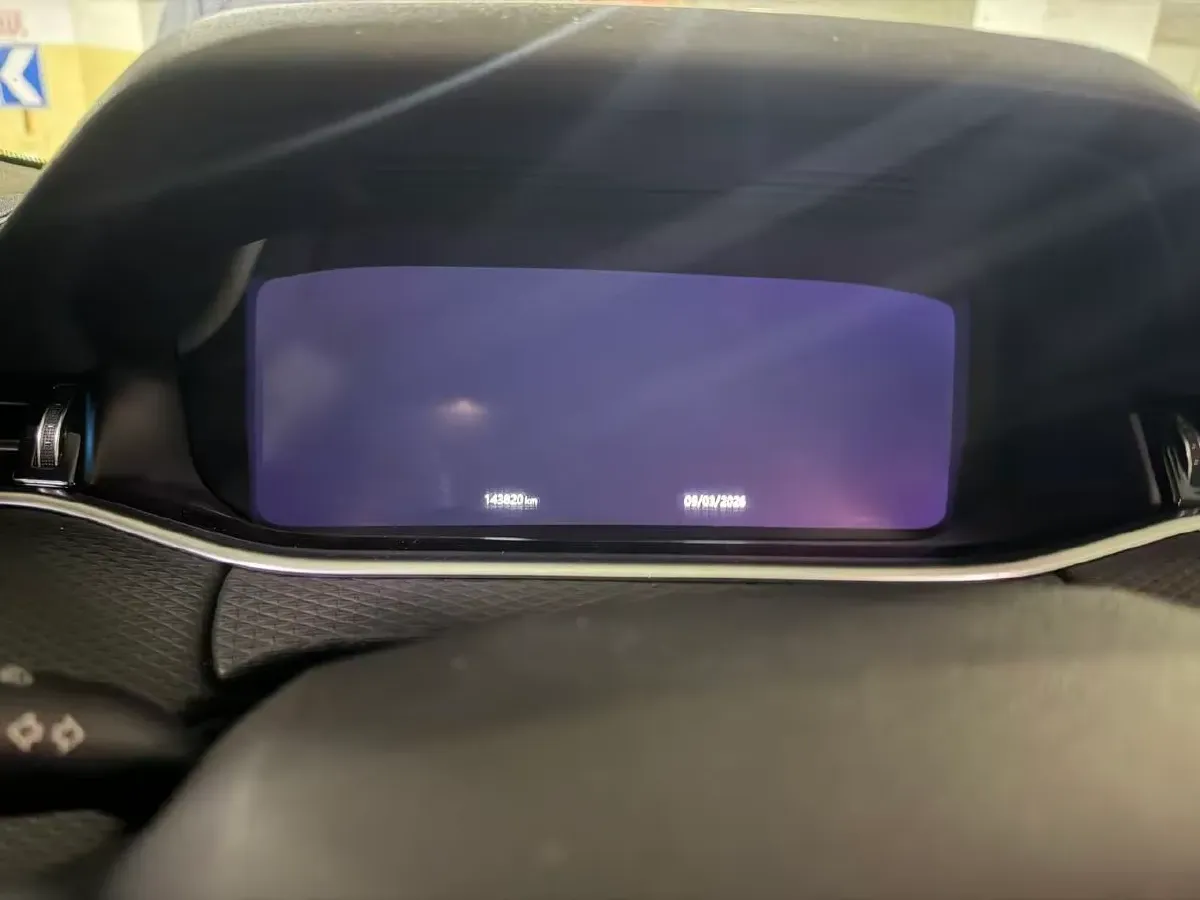 2020 Land Rover Range Rover Evoque 2.0T 249HP L4 9AT,autocango,china used car exporter,china ev exporter,chinese used car exporter,chinese used ev exporter