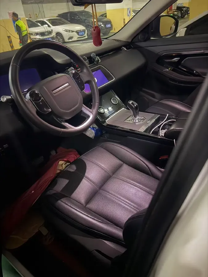 2020 Land Rover Range Rover Evoque 2.0T 249HP L4 9AT,autocango,china used car exporter,china ev exporter,chinese used car exporter,chinese used ev exporter