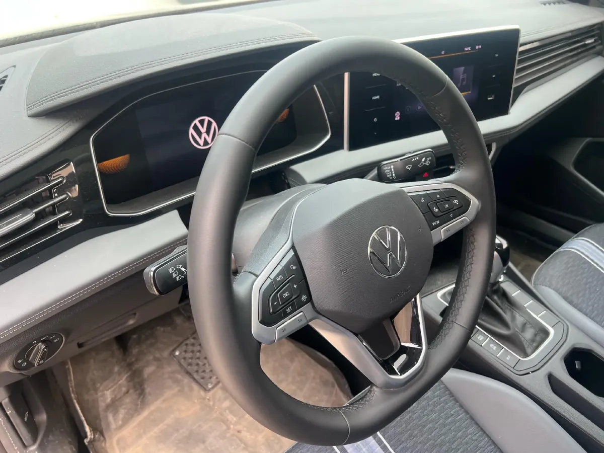 2024 Volkswagen Sagitar 1.2T 116HP L4 7DCT,autocango,china used car exporter,china ev exporter,chinese used car exporter,chinese used ev exporter