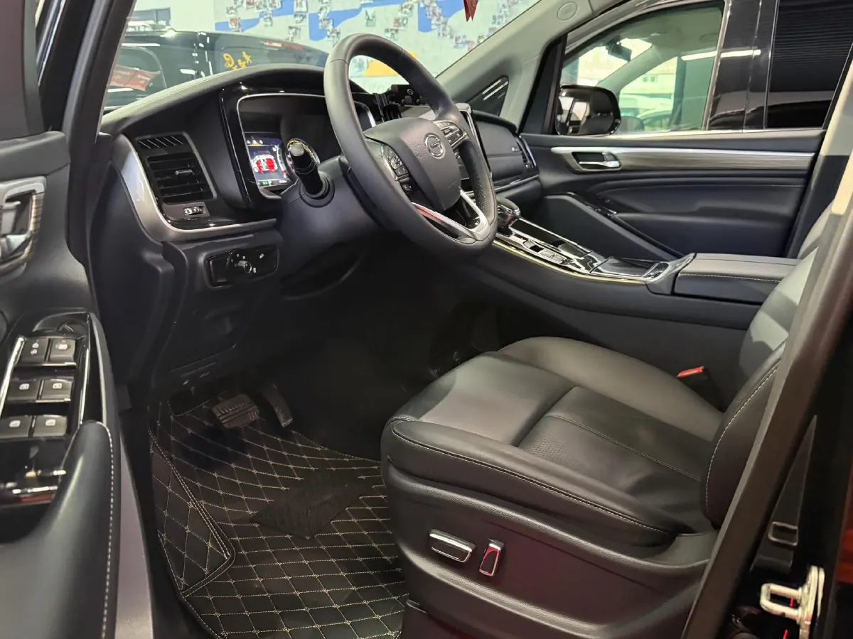 2023 GAC Trumpchi M8 2.0T 252HP L4 8AT,autocango,china used car exporter,china ev exporter,chinese used car exporter,chinese used ev exporter