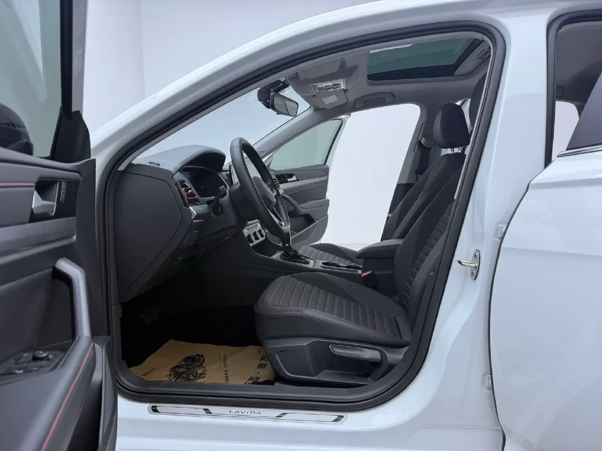 2023 Volkswagen Lavida 1.4T 150HP L4 7DCT,autocango,china used car exporter,china ev exporter,chinese used car exporter,chinese used ev exporter