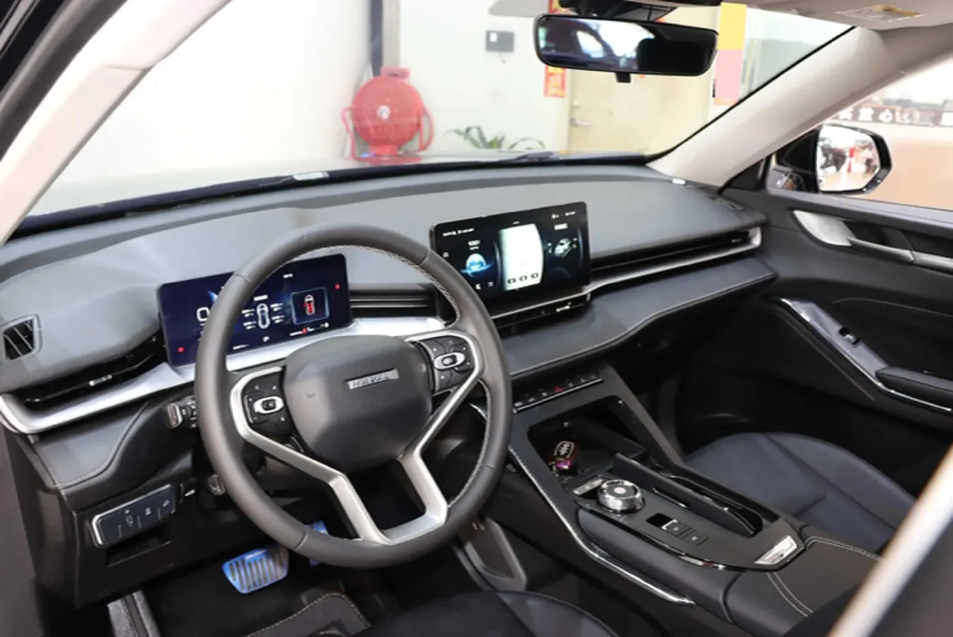 2022 Haval H6 1.5T 184HP L4 7DCT,autocango,china used car exporter,china ev exporter,chinese used car exporter,chinese used ev exporter