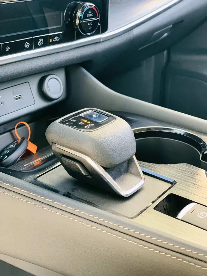 2021 Nissan X-Trail 1.5T 204HP L3 CVT,autocango,china used car exporter,china ev exporter,chinese used car exporter,chinese used ev exporter