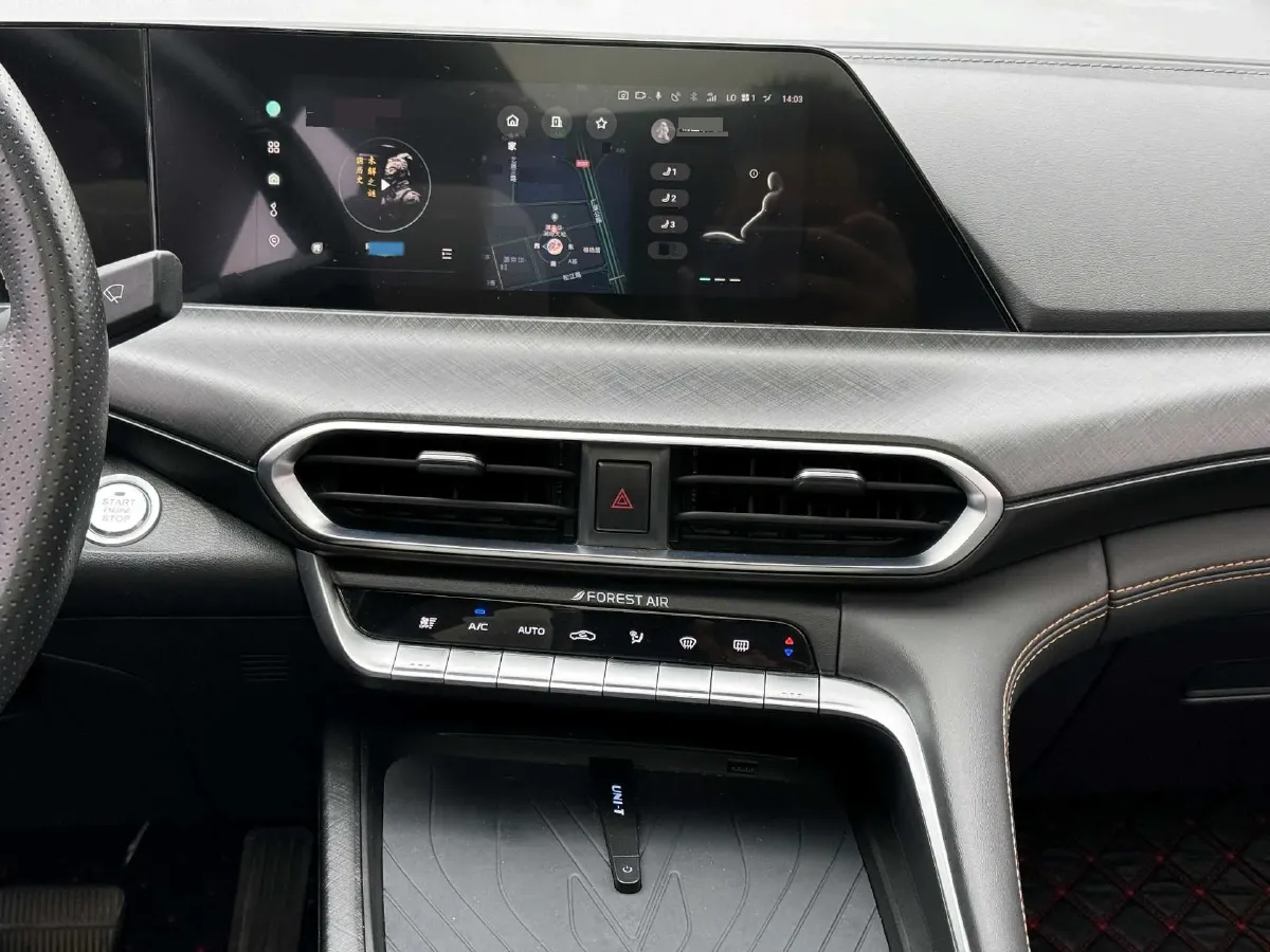 2022 ChangAn UNI-T 1.5T 188HP L4 7DCT,autocango,china used car exporter,china ev exporter,chinese used car exporter,chinese used ev exporter