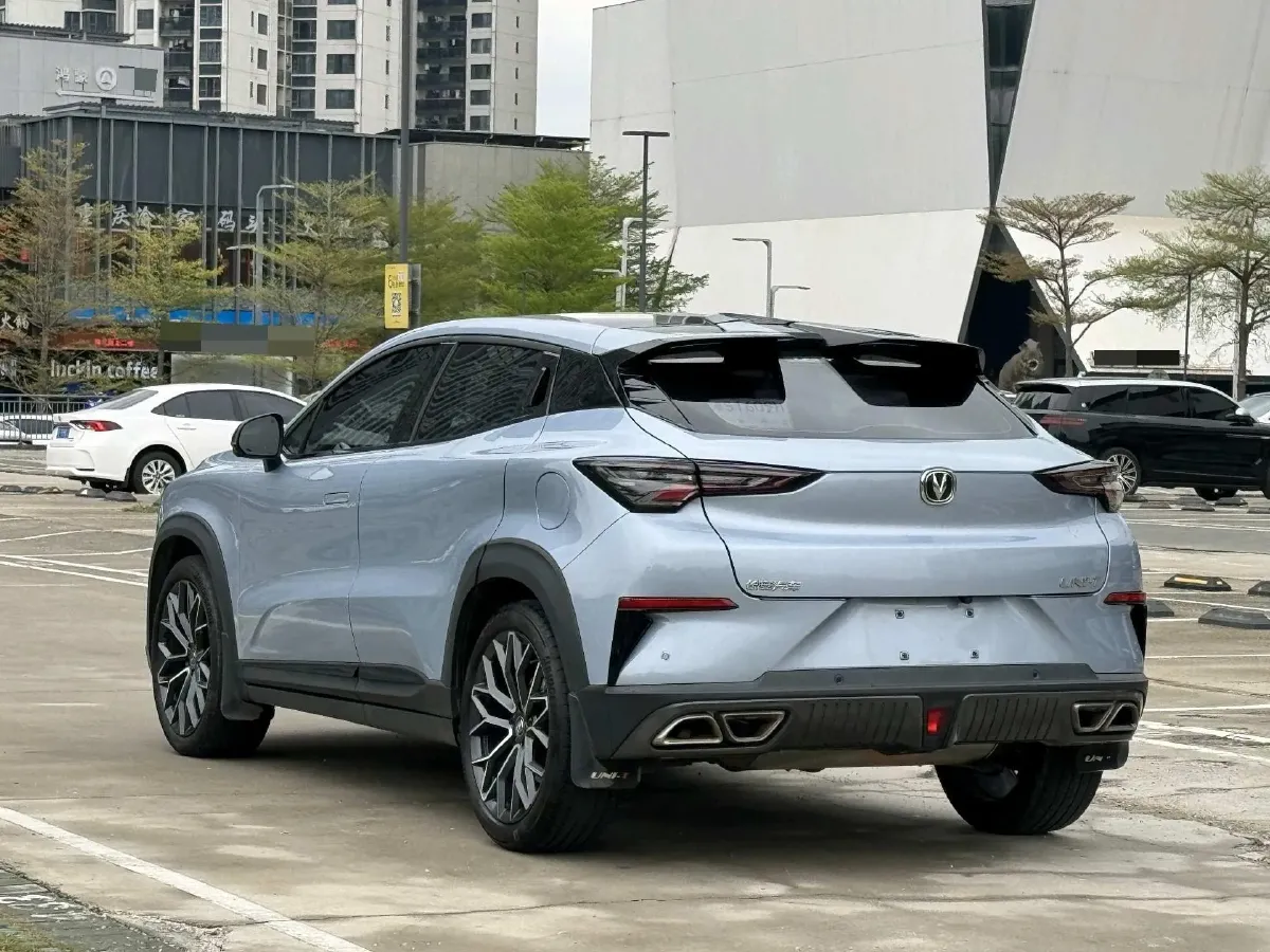 2022 ChangAn UNI-T 1.5T 188HP L4 7DCT,autocango,china used car exporter,china ev exporter,chinese used car exporter,chinese used ev exporter