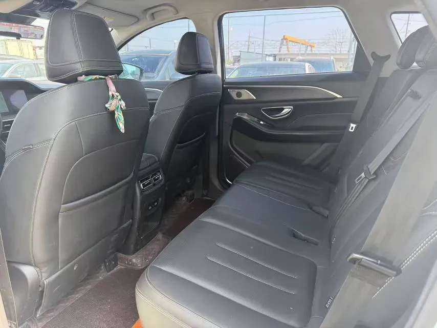 2022 Jetour X90 2.0T 254HP L4 7DCT,autocango,china used car exporter,china ev exporter,chinese used car exporter,chinese used ev exporter