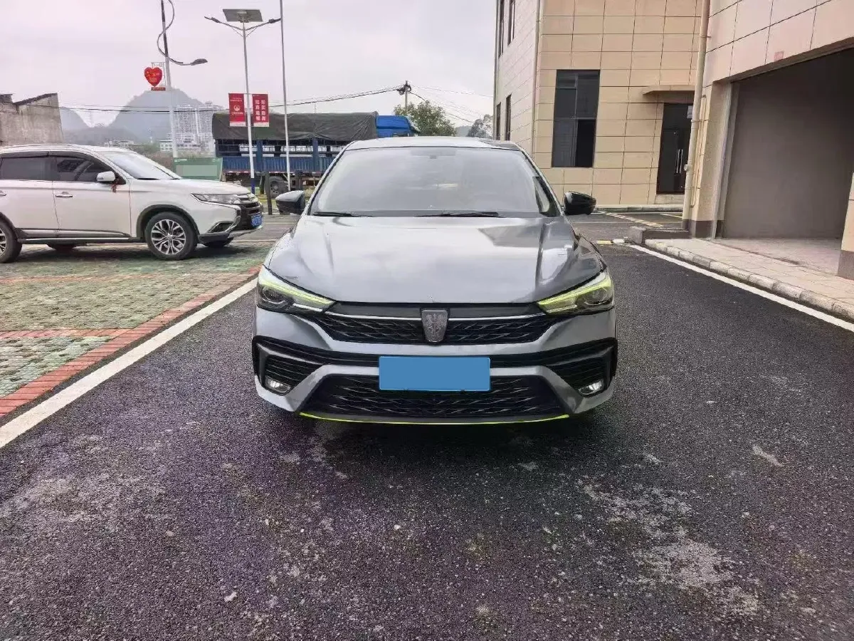 2021 Roewe i5 1.5L 120HP L4 CVT,autocango,china used car exporter,china ev exporter,chinese used car exporter,chinese used ev exporter
