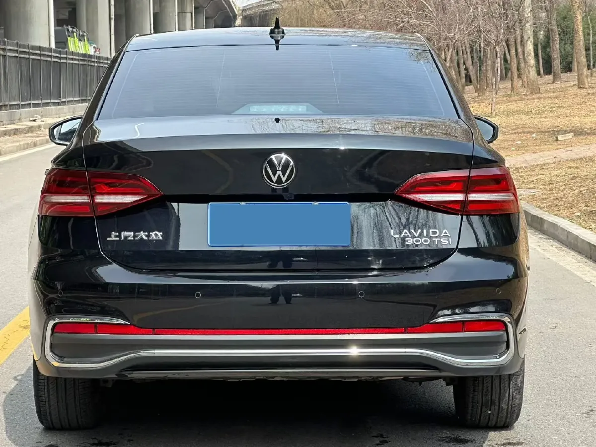 2023 Volkswagen Lavida 1.5T 160HP L4 7DCT,autocango,china used car exporter,china ev exporter,chinese used car exporter,chinese used ev exporter