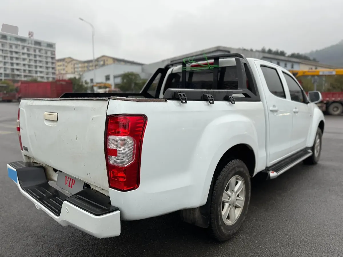 2018 Isuzu RE-MAX Jim 2.8T 116HP L4 5MT,autocango,china used car exporter,china ev exporter,chinese used car exporter,chinese used ev exporter