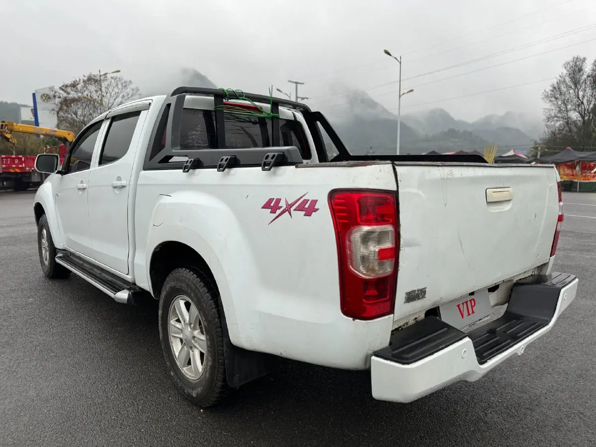 2018 Isuzu RE-MAX Jim 2.8T 116HP L4 5MT,autocango,china used car exporter,china ev exporter,chinese used car exporter,chinese used ev exporter