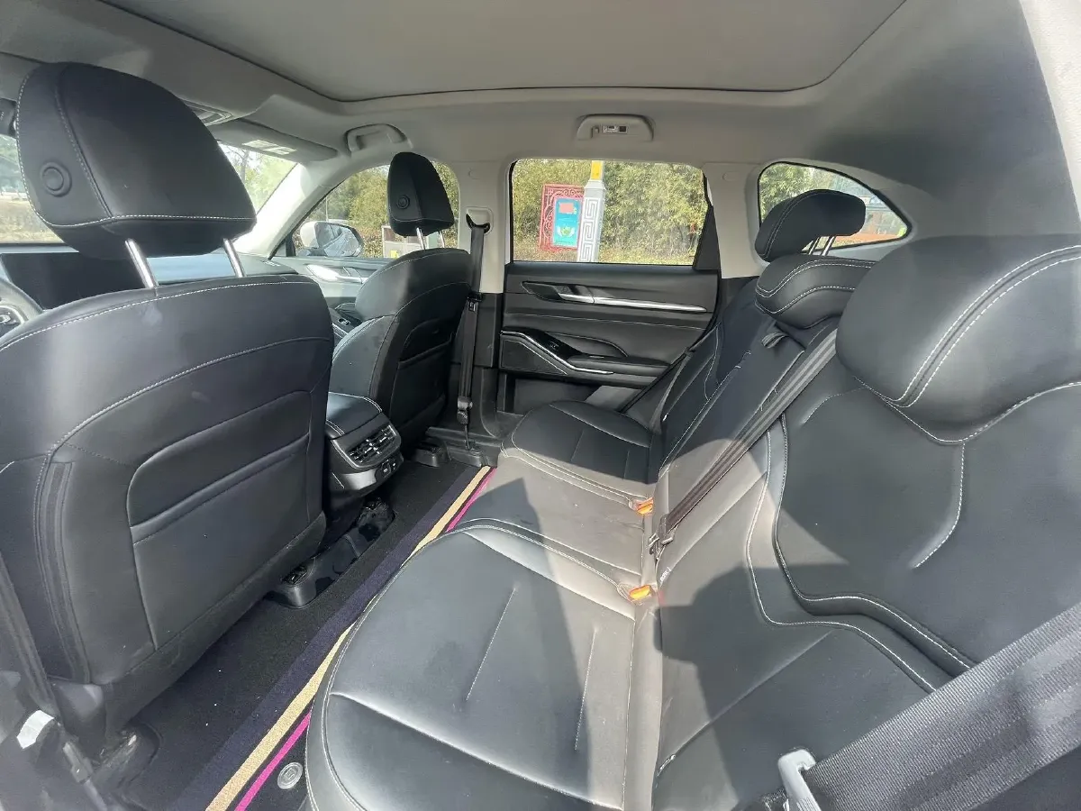 2022 Haval H6 1.5T 184HP L4 7DCT,autocango,china used car exporter,china ev exporter,chinese used car exporter,chinese used ev exporter