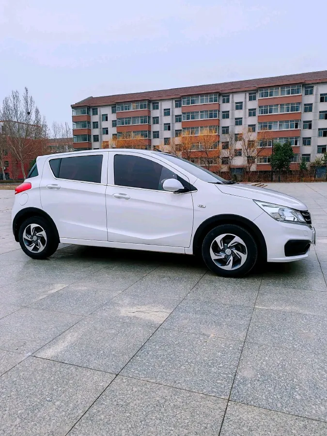 2016 BaoJun 310 1.2L 82HP L4 5MT,autocango,china used car exporter,china ev exporter,chinese used car exporter,chinese used ev exporter