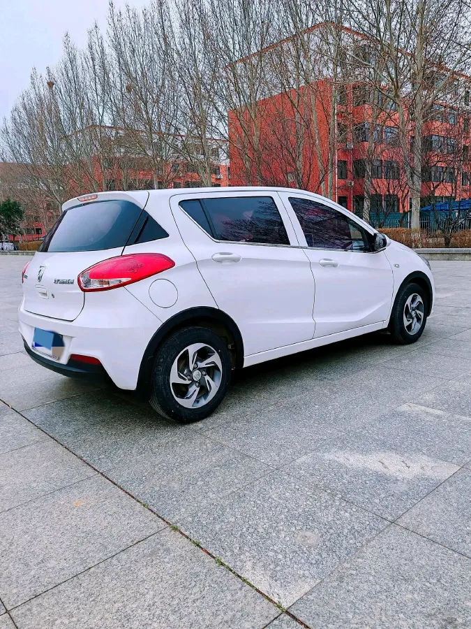2016 BaoJun 310 1.2L 82HP L4 5MT,autocango,china used car exporter,china ev exporter,chinese used car exporter,chinese used ev exporter