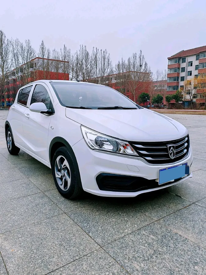 2016 BaoJun 310 1.2L 82HP L4 5MT,autocango,china used car exporter,china ev exporter,chinese used car exporter,chinese used ev exporter