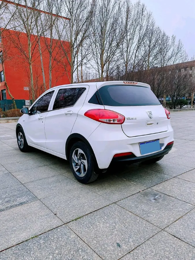 2016 BaoJun 310 1.2L 82HP L4 5MT,autocango,china used car exporter,china ev exporter,chinese used car exporter,chinese used ev exporter