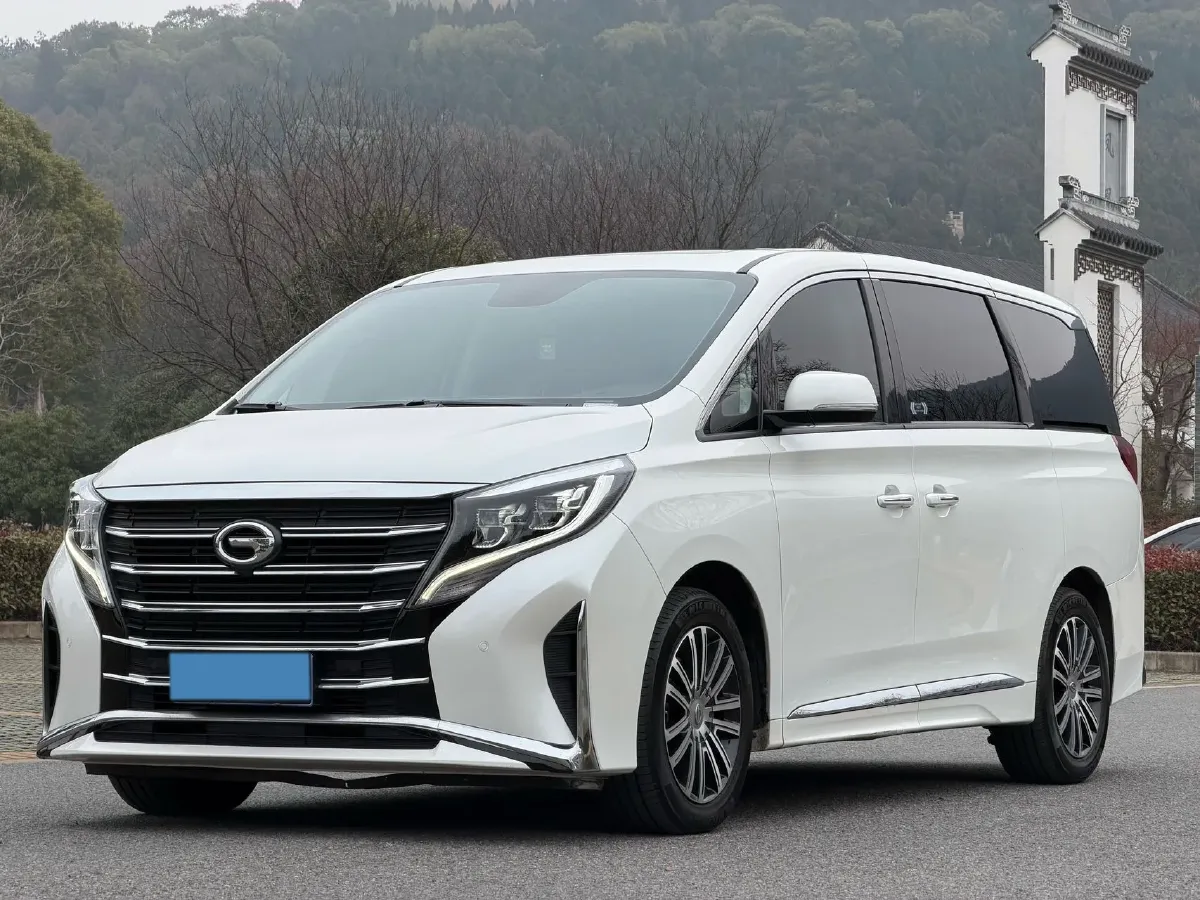 2021 GAC Trumpchi M8 2.0T 252HP L4 8AT,autocango,china used car exporter,china ev exporter,chinese used car exporter,chinese used ev exporter