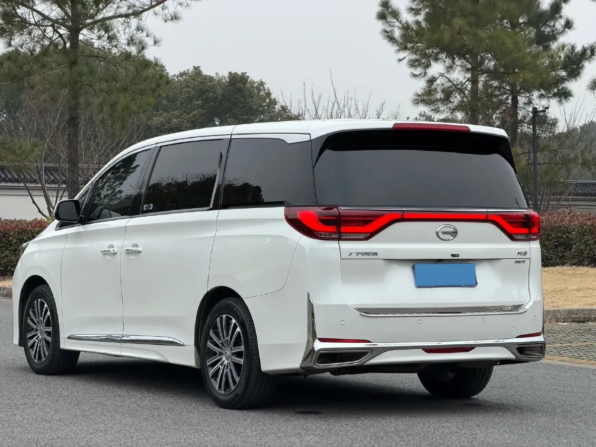 2021 GAC Trumpchi M8 2.0T 252HP L4 8AT,autocango,china used car exporter,china ev exporter,chinese used car exporter,chinese used ev exporter