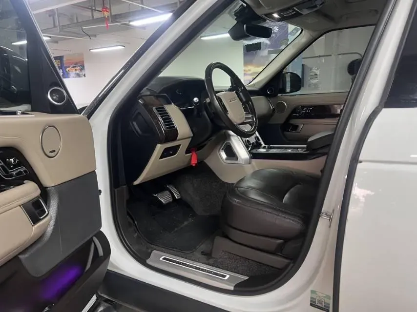 2020 Land Rover Range Rover 3.0T 400HP L6 8AT,autocango,china used car exporter,china ev exporter,chinese used car exporter,chinese used ev exporter