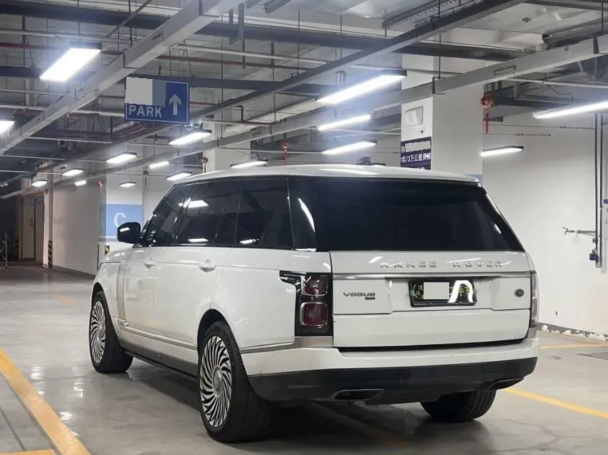 2020 Land Rover Range Rover 3.0T 400HP L6 8AT,autocango,china used car exporter,china ev exporter,chinese used car exporter,chinese used ev exporter