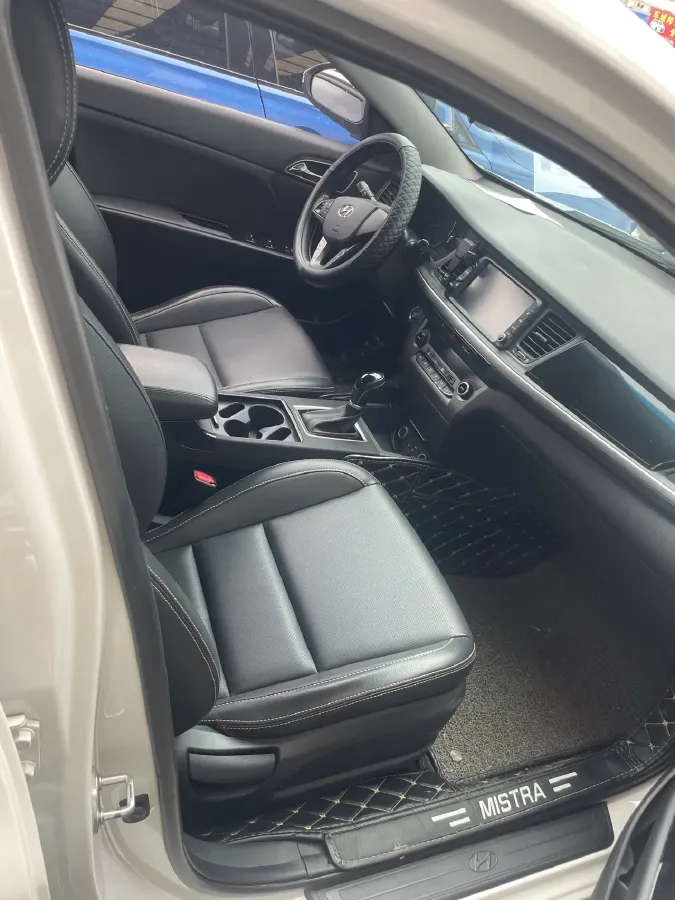 2017 Hyundai Mistra 1.6T 175HP L4 7DCT,autocango,china used car exporter,china ev exporter,chinese used car exporter,chinese used ev exporter