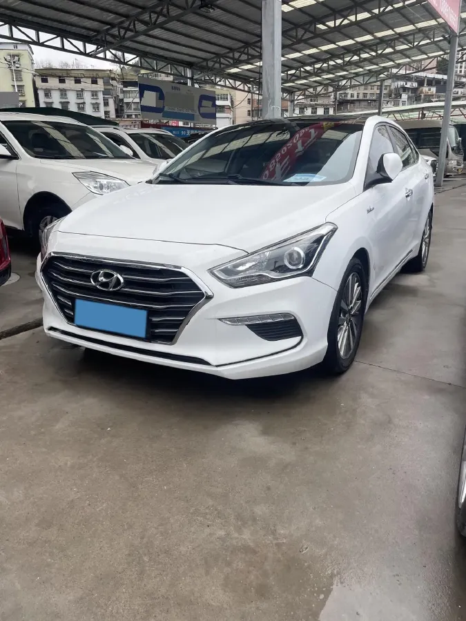 2017 Hyundai Mistra 1.6T 175HP L4 7DCT,autocango,china used car exporter,china ev exporter,chinese used car exporter,chinese used ev exporter