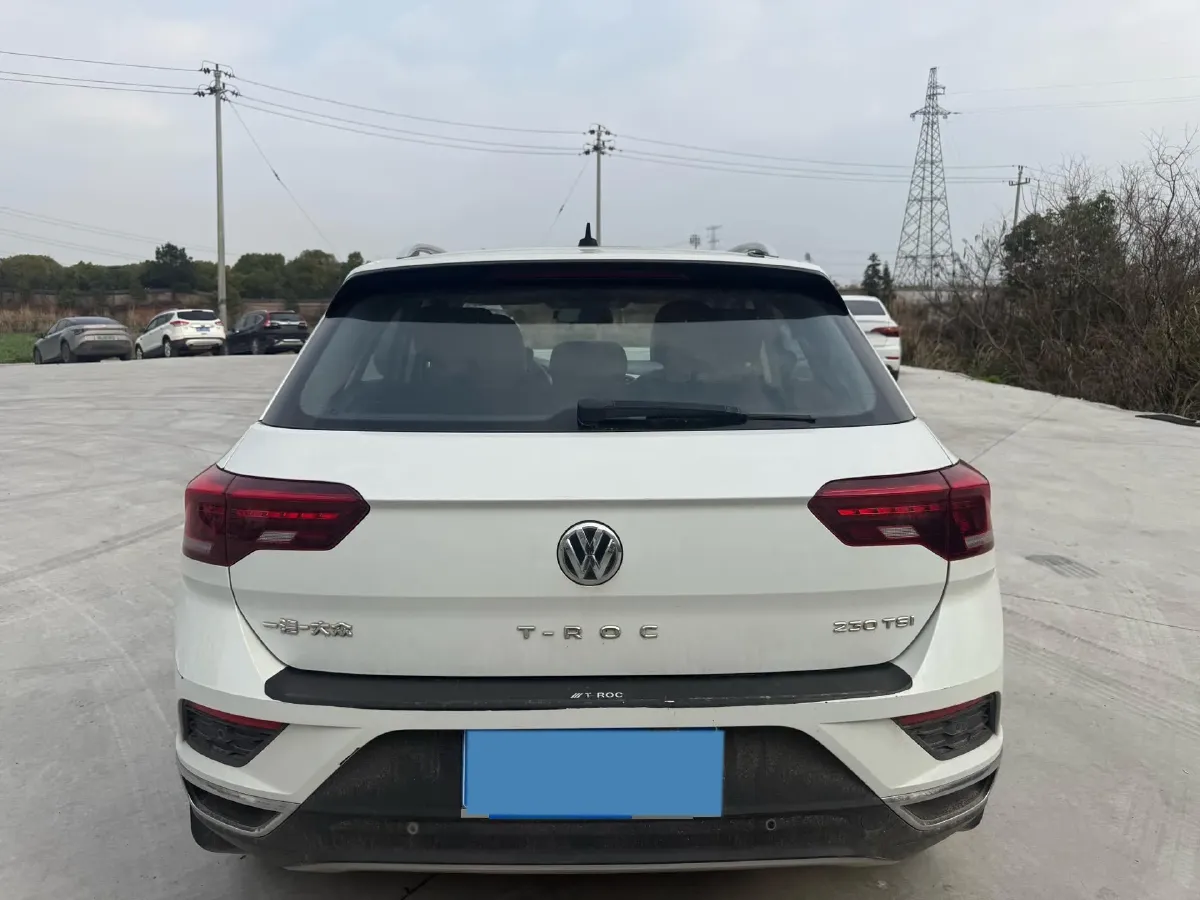 2020 Volkswagen T-Roc 1.4T 131HP L4 7DCT,autocango,china used car exporter,china ev exporter,chinese used car exporter,chinese used ev exporter