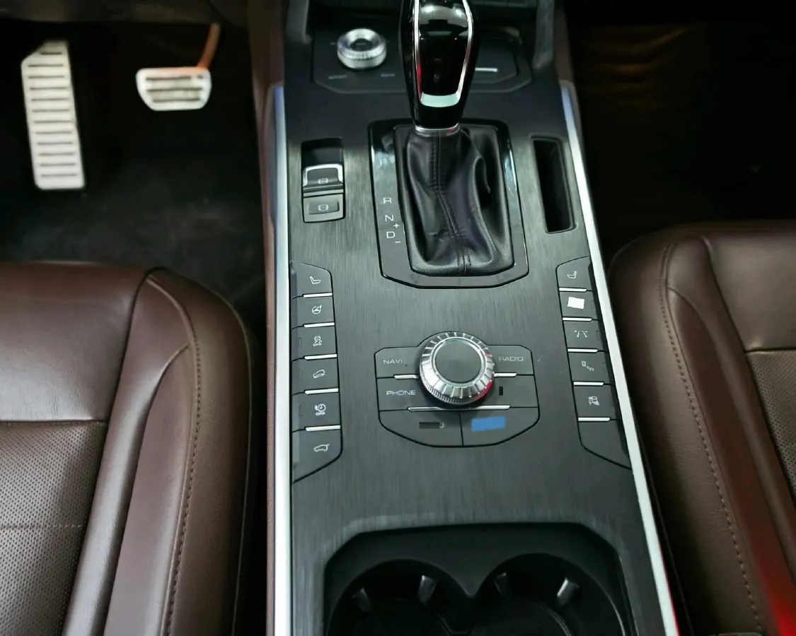 2018 WEY P8 2.0T 234HP L4 6DCT PHEV 12.96KWH,autocango,china used car exporter,china ev exporter,chinese used car exporter,chinese used ev exporter