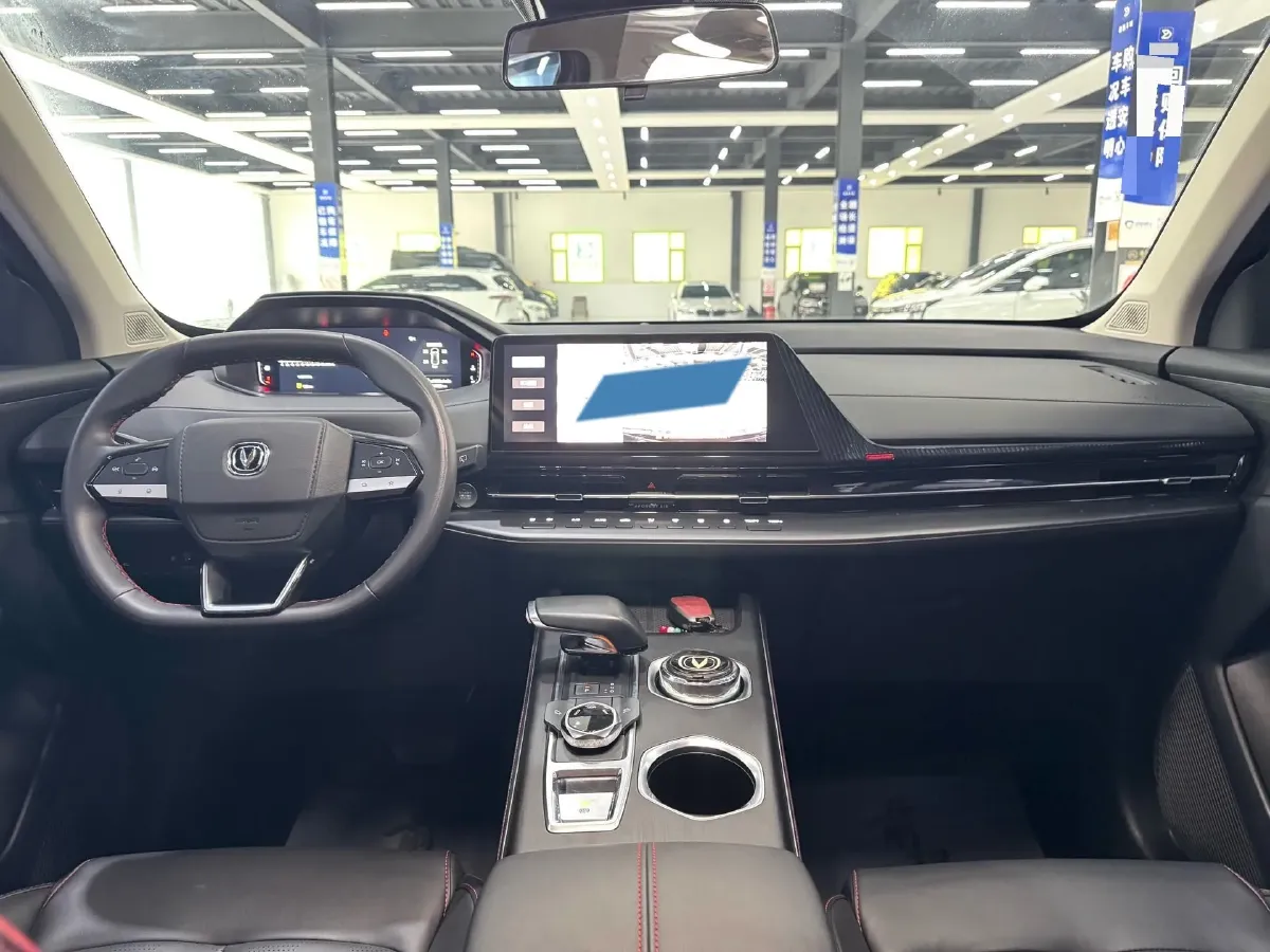 2022 ChangAn Oshan X7 Plus 1.5T 188HP L4 7DCT,autocango,china used car exporter,china ev exporter,chinese used car exporter,chinese used ev exporter