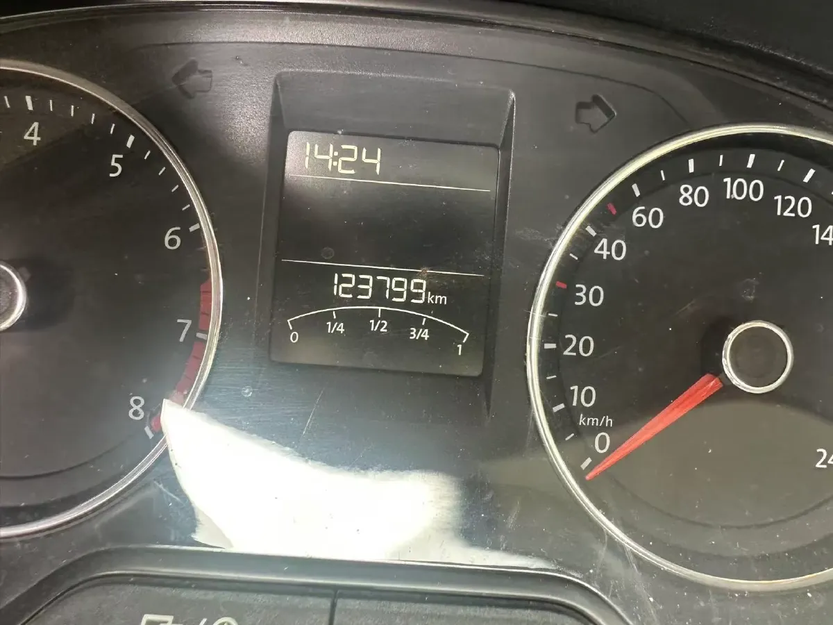 2016 Volkswagen Polo 1.6L 110HP L4 6AT,autocango,china used car exporter,china ev exporter,chinese used car exporter,chinese used ev exporter