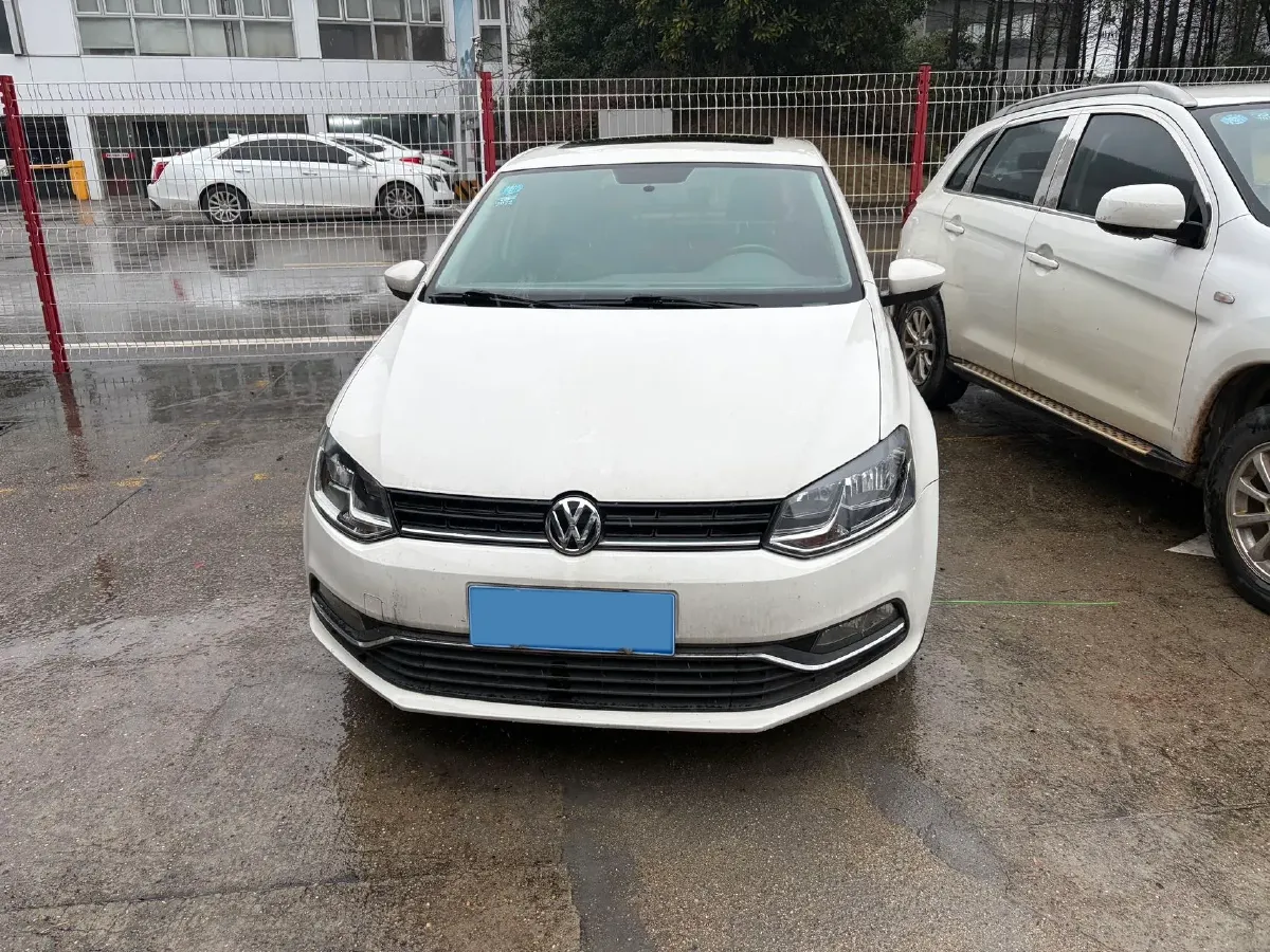2016 Volkswagen Polo 1.6L 110HP L4 6AT,autocango,china used car exporter,china ev exporter,chinese used car exporter,chinese used ev exporter