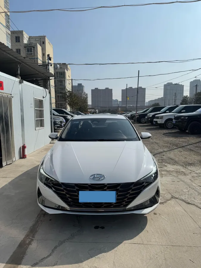 2021 Hyundai Elantra 1.5L 115HP L4 CVT,autocango,china used car exporter,china ev exporter,chinese used car exporter,chinese used ev exporter