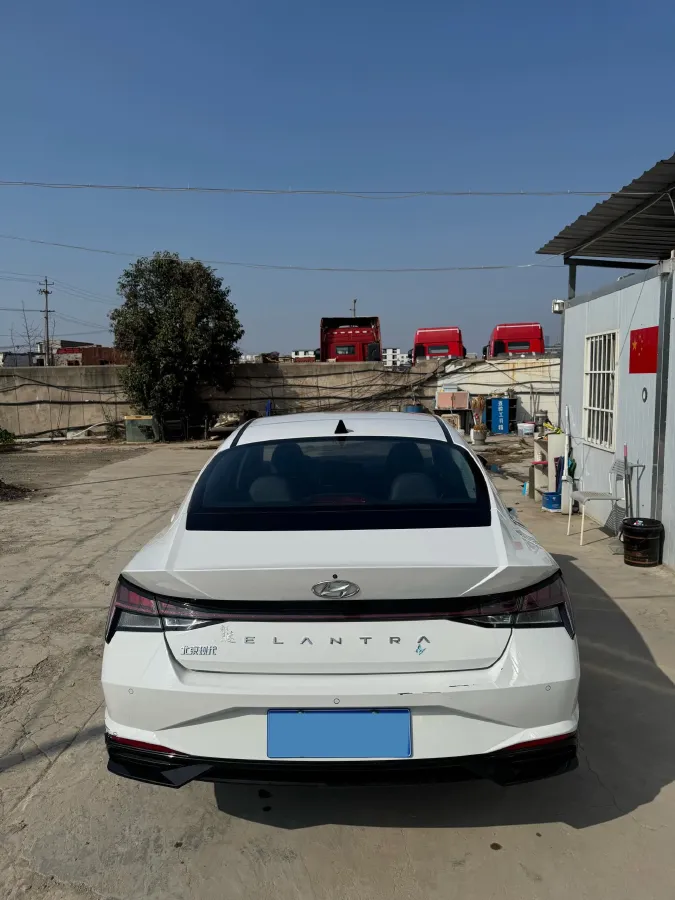 2021 Hyundai Elantra 1.5L 115HP L4 CVT,autocango,china used car exporter,china ev exporter,chinese used car exporter,chinese used ev exporter