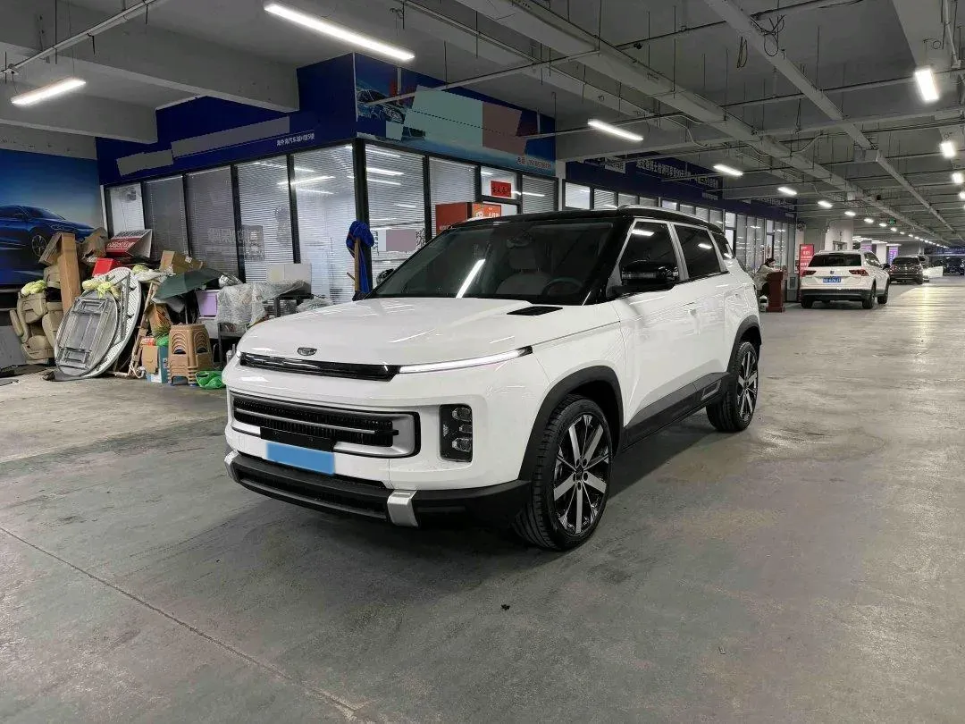 2023 Geely ICON 1.5T 181HP L4 7DCT,autocango,china used car exporter,china ev exporter,chinese used car exporter,chinese used ev exporter
