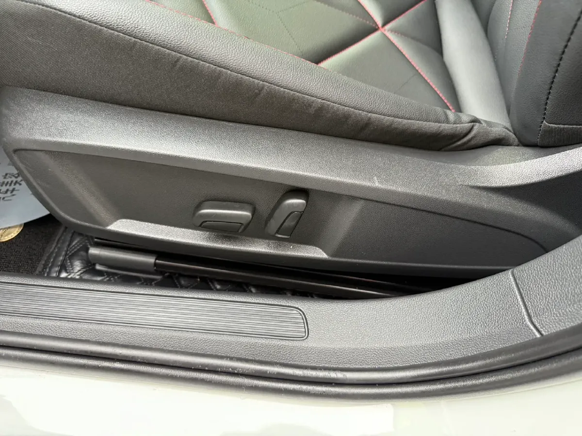 2024 Volkswagen Lavida 1.5T 160HP L4 7DCT,autocango,china used car exporter,china ev exporter,chinese used car exporter,chinese used ev exporter