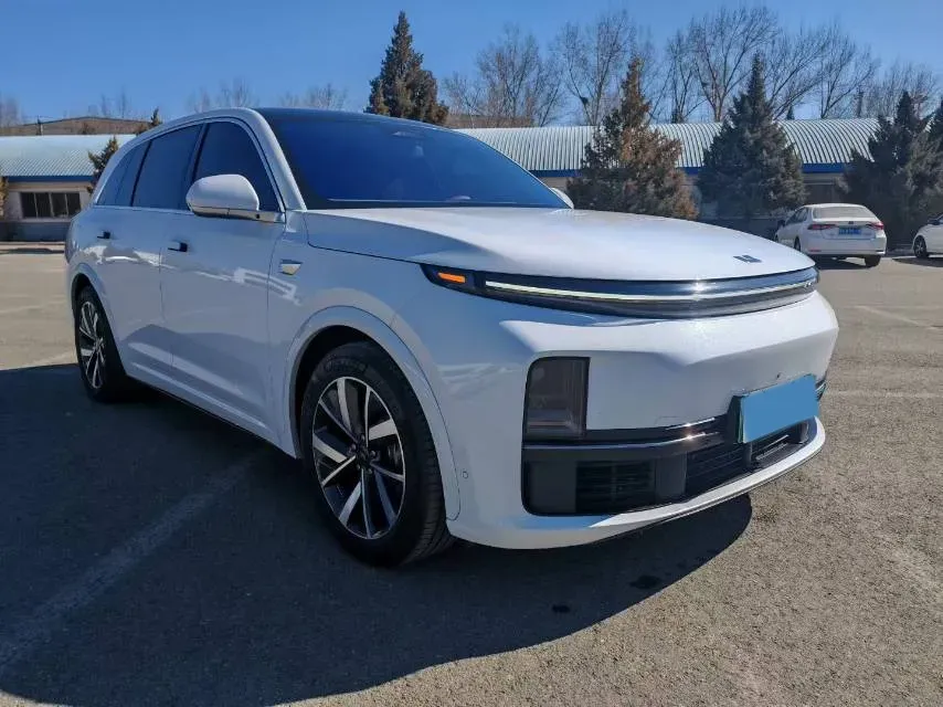 2023 Li L7 Range Extended 154HP REEV 40.9KWH,autocango,china used car exporter,china ev exporter,chinese used car exporter,chinese used ev exporter
