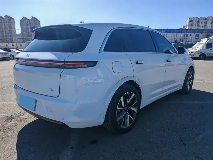 2023 Li L7 Range Extended 154HP REEV 40.9KWH,autocango,china used car exporter,china ev exporter,chinese used car exporter,chinese used ev exporter
