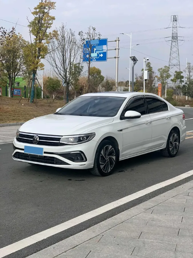2024 Volkswagen Bora 1.5T 160HP L4 7DCT,autocango,china used car exporter,china ev exporter,chinese used car exporter,chinese used ev exporter