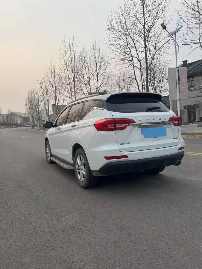 2021 Haval M6 1.5T 150HP L4 6MT,autocango,china used car exporter,china ev exporter,chinese used car exporter,chinese used ev exporter