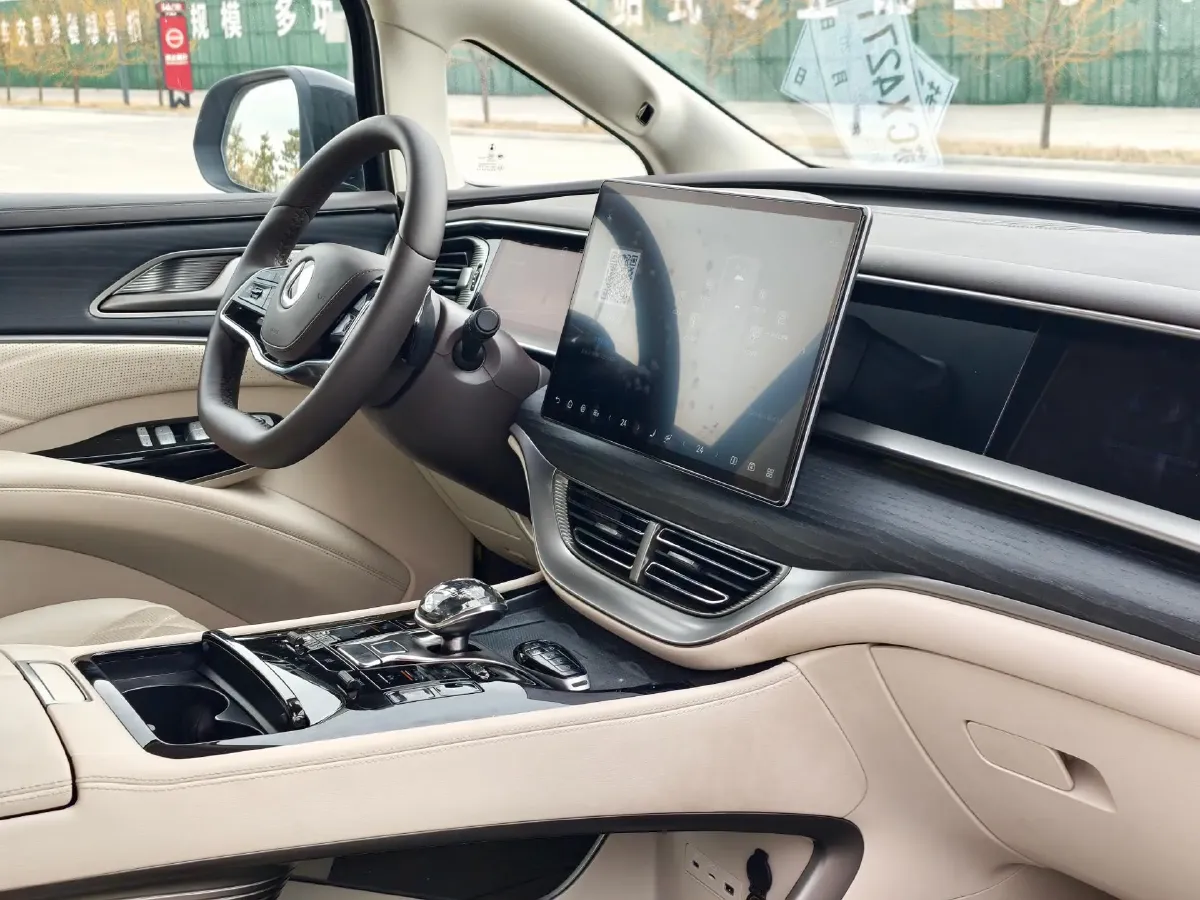 2025 Denza D9 1.5T 156HP L4 E-CVT PHEV 40KWH,autocango,china used car exporter,china ev exporter,chinese used car exporter,chinese used ev exporter