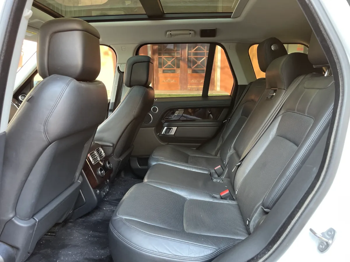 2022 Land Rover Range Rover 3.0T 360HP L6 8AT,autocango,china used car exporter,china ev exporter,chinese used car exporter,chinese used ev exporter