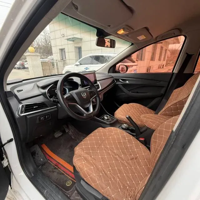 2018 BaoJun 360 1.5L 112HP L4 6MT,autocango,china used car exporter,china ev exporter,chinese used car exporter,chinese used ev exporter