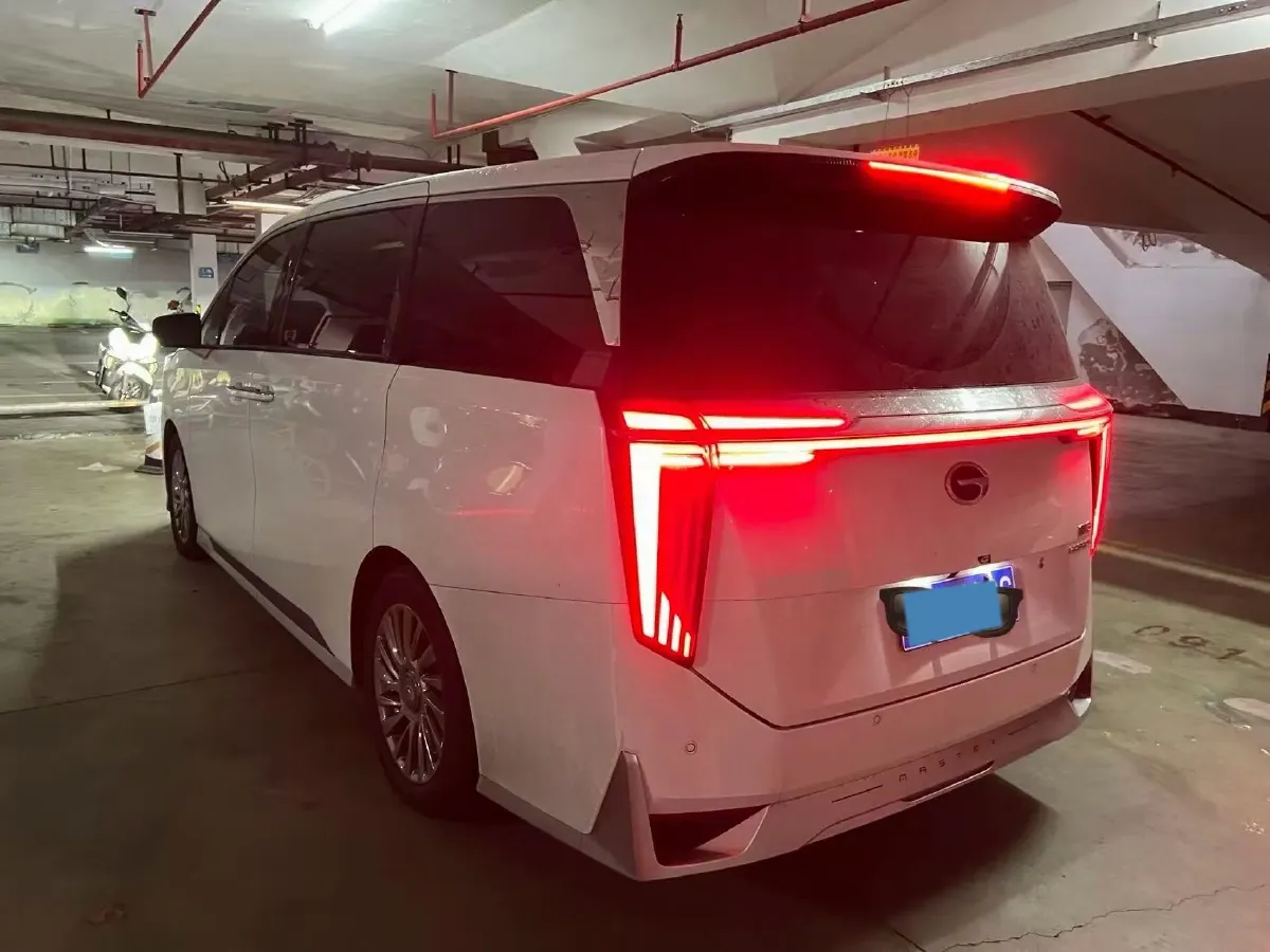 2025 GAC Trumpchi M8 2.0T 190HP L4 2DHT Hybrid,autocango,china used car exporter,china ev exporter,chinese used car exporter,chinese used ev exporter