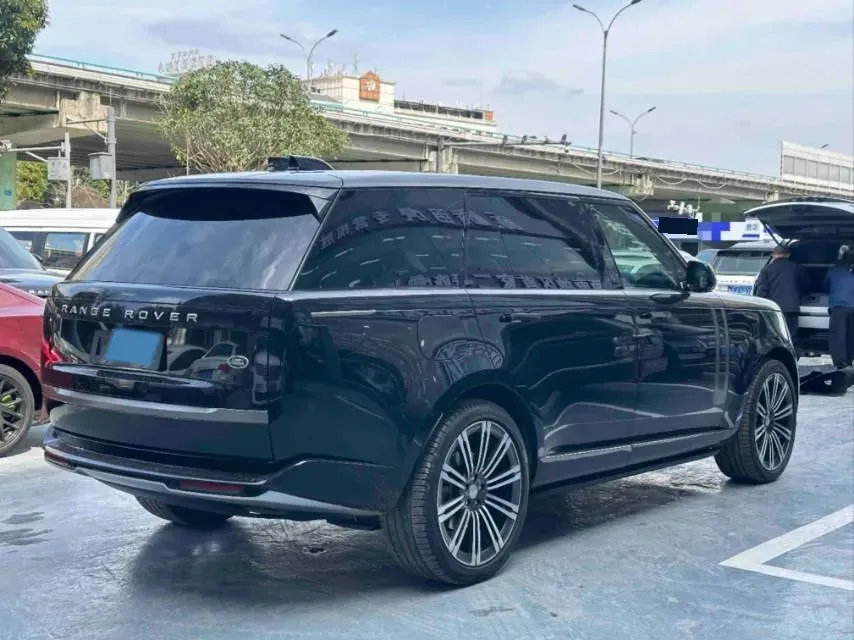 2024 Land Rover Range Rover 3.0T 400HP L6 8AT,autocango,china used car exporter,china ev exporter,chinese used car exporter,chinese used ev exporter